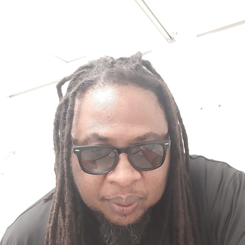 Meet your Posher, Trajik